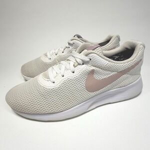 Nike Tanjun Women's 8.5 White Mesh‎ Running Sneakers Pink Swoosh
